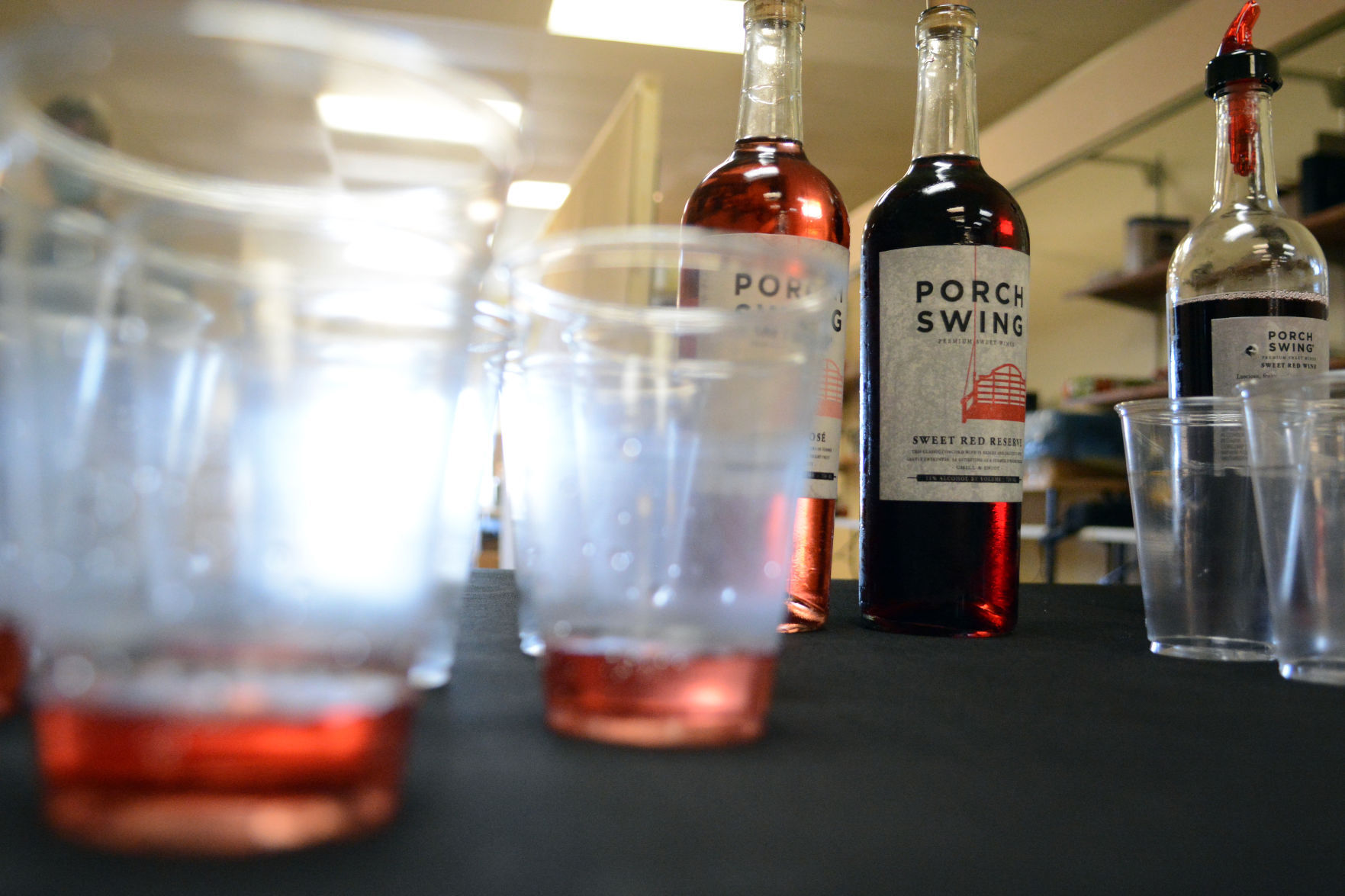 050321-port-news-wine24
